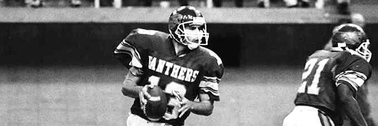 Sidelines - UNI banner