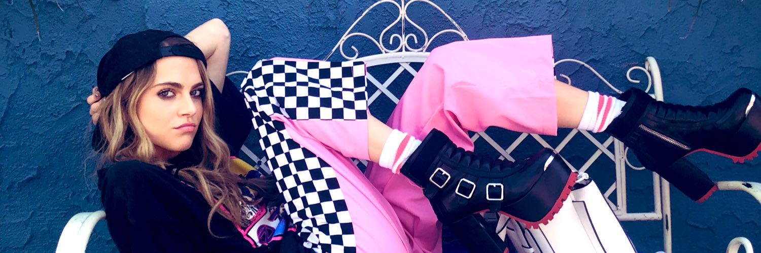 ✨💋 LIL ANNE 💋✨ banner