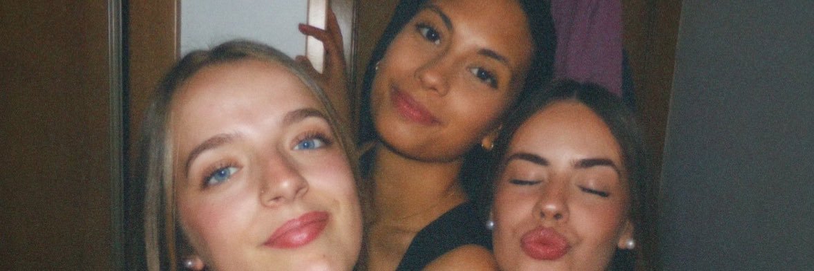 ainhoa09__'s profile banner image