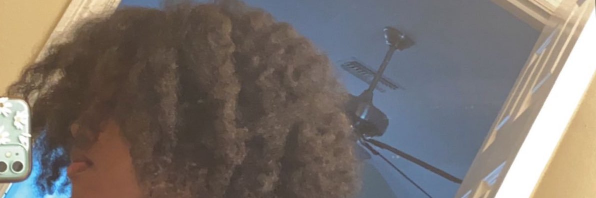 mari🔆 banner