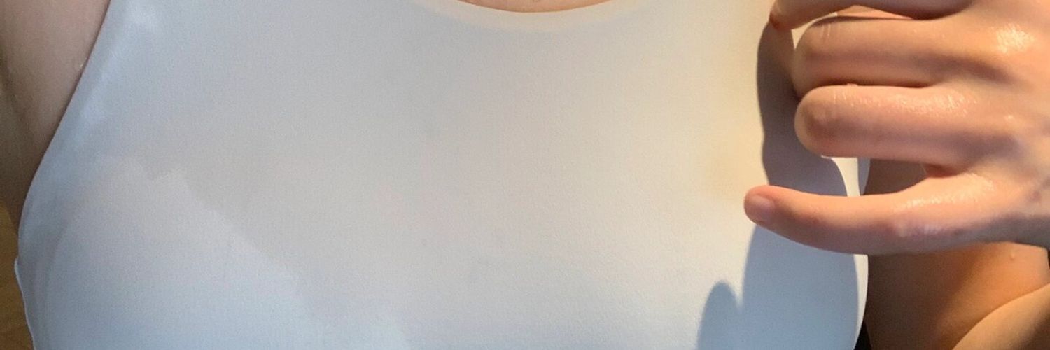 Maxine_Becker's profile banner image