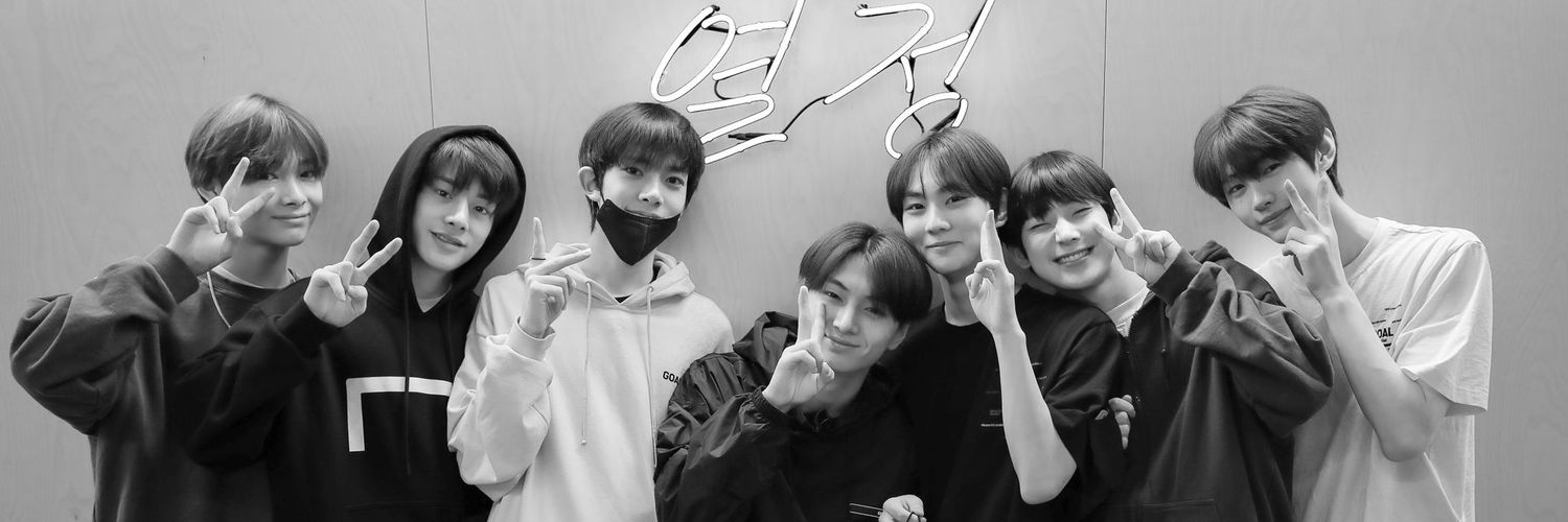 𝐍𝐚𝐧𝐚. banner