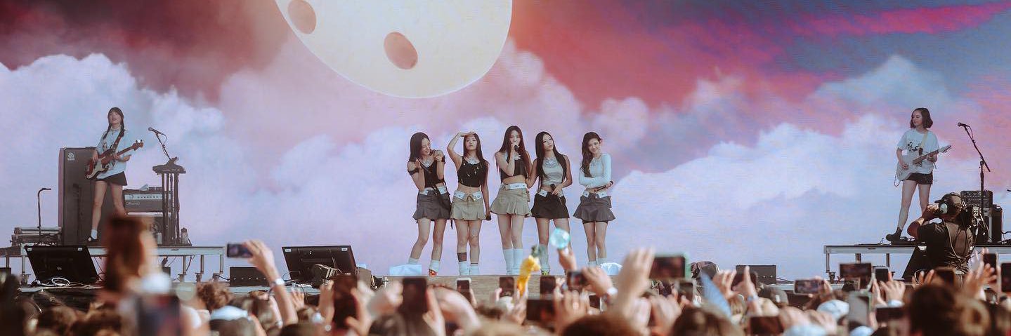 NewJeans Voting Team banner