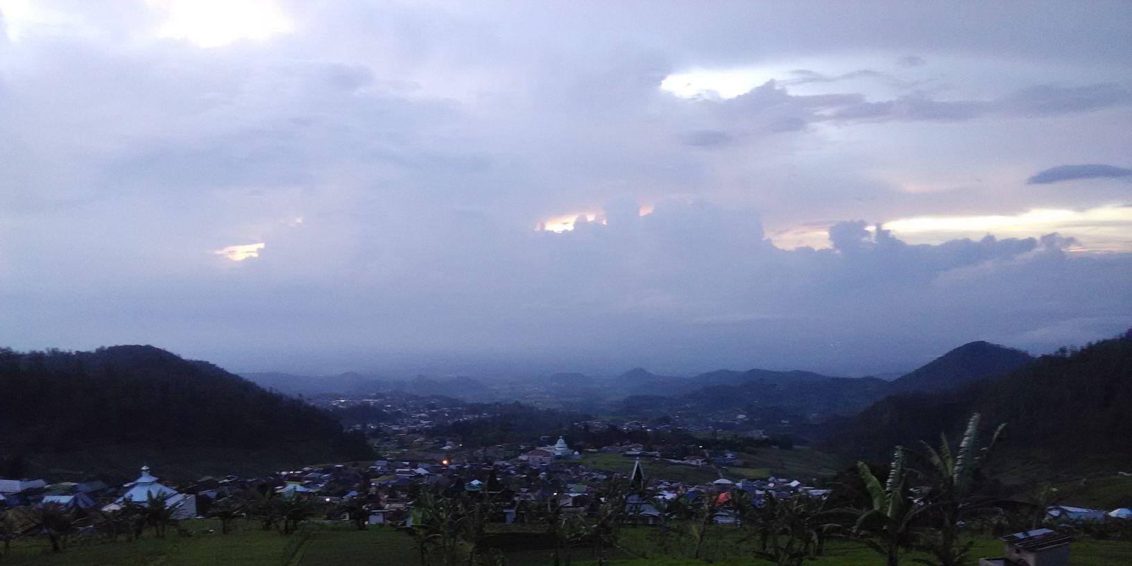 dennybayuliawan's profile banner image