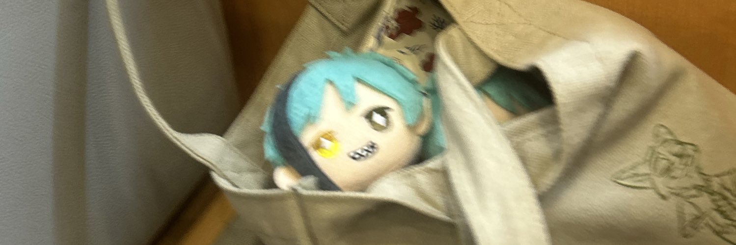 ball0on__'s profile banner image