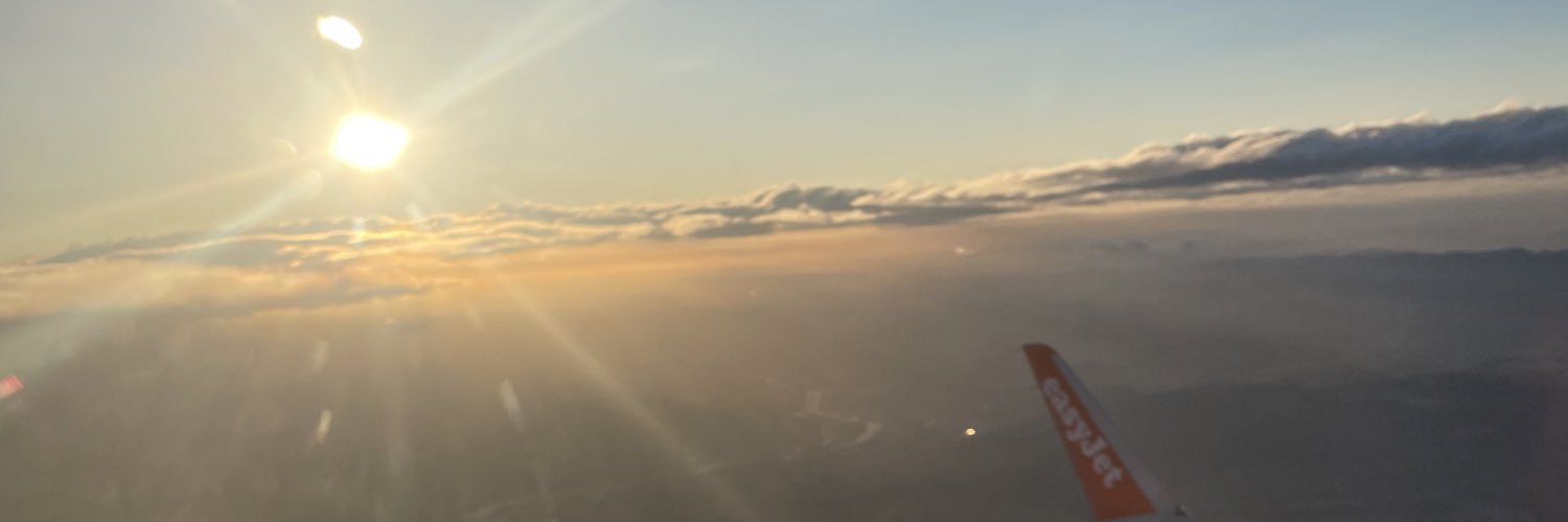 AxelleRuby's profile banner image
