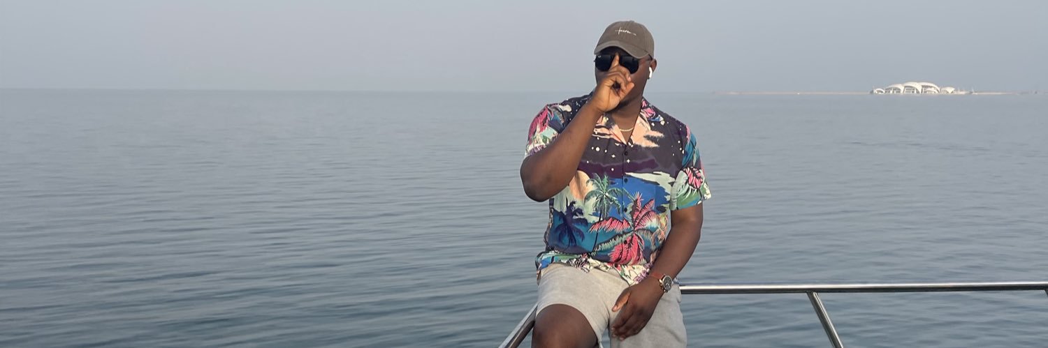tofmat_'s profile banner image