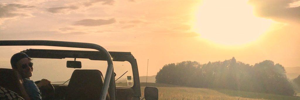 2stjean's profile banner image