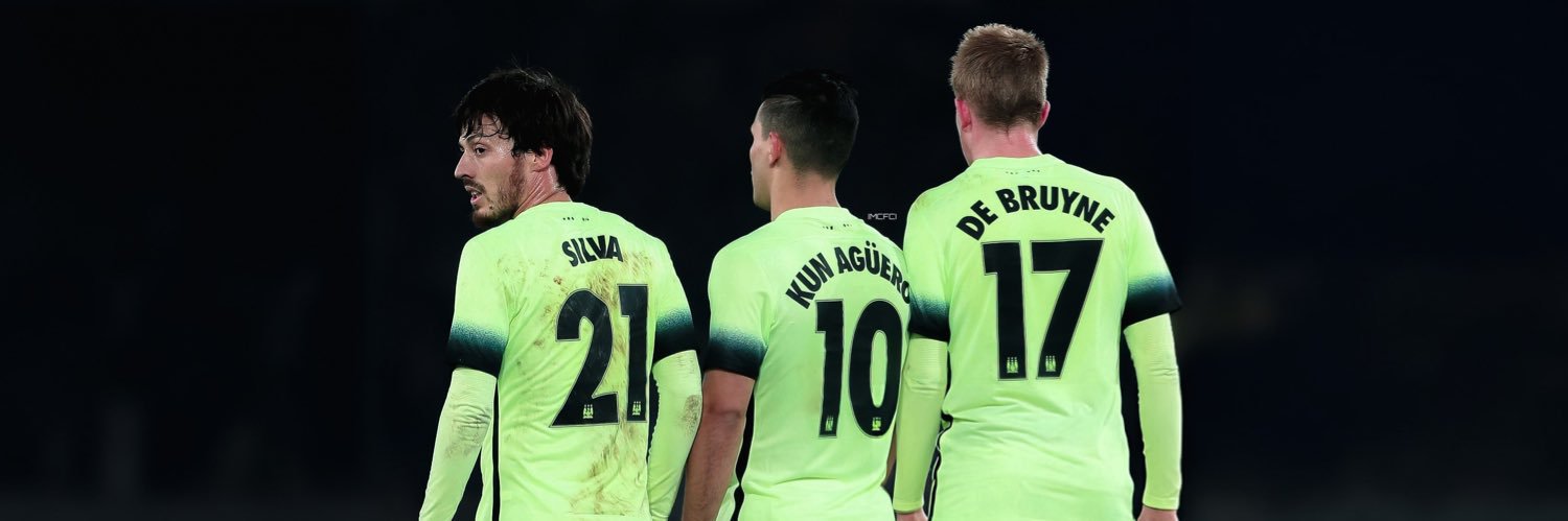 𝑪𝑶𝑴𝑩𝑨 #GuardiolaOUT banner