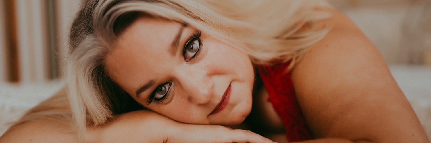 hayleyizzy's profile banner image