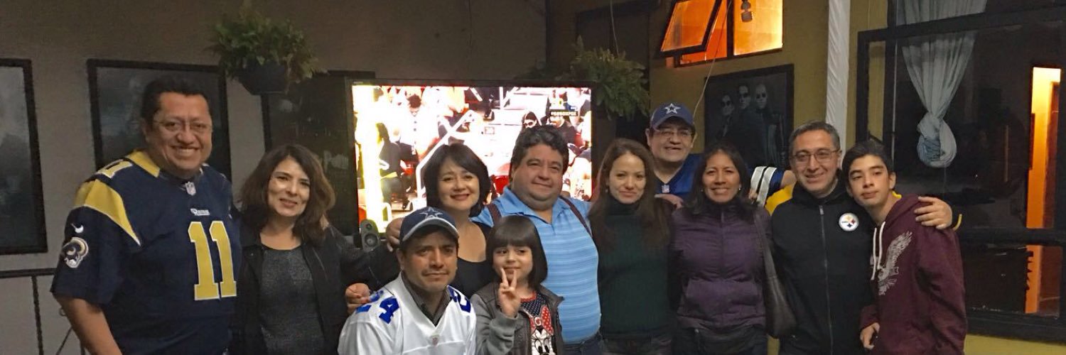 Jorge Almazán banner