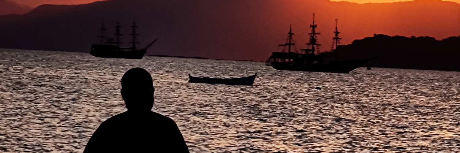 rafaelrbarela's profile banner image