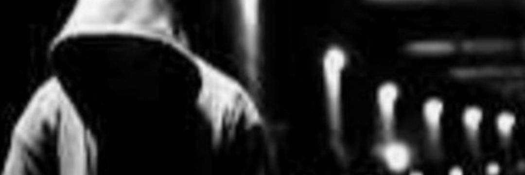 الفيلسوف banner
