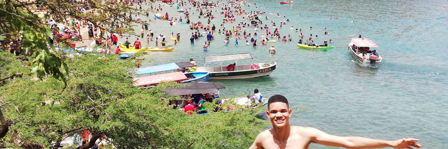 luisrg017's profile banner image