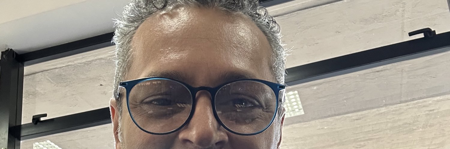 leonardbruno's profile banner image