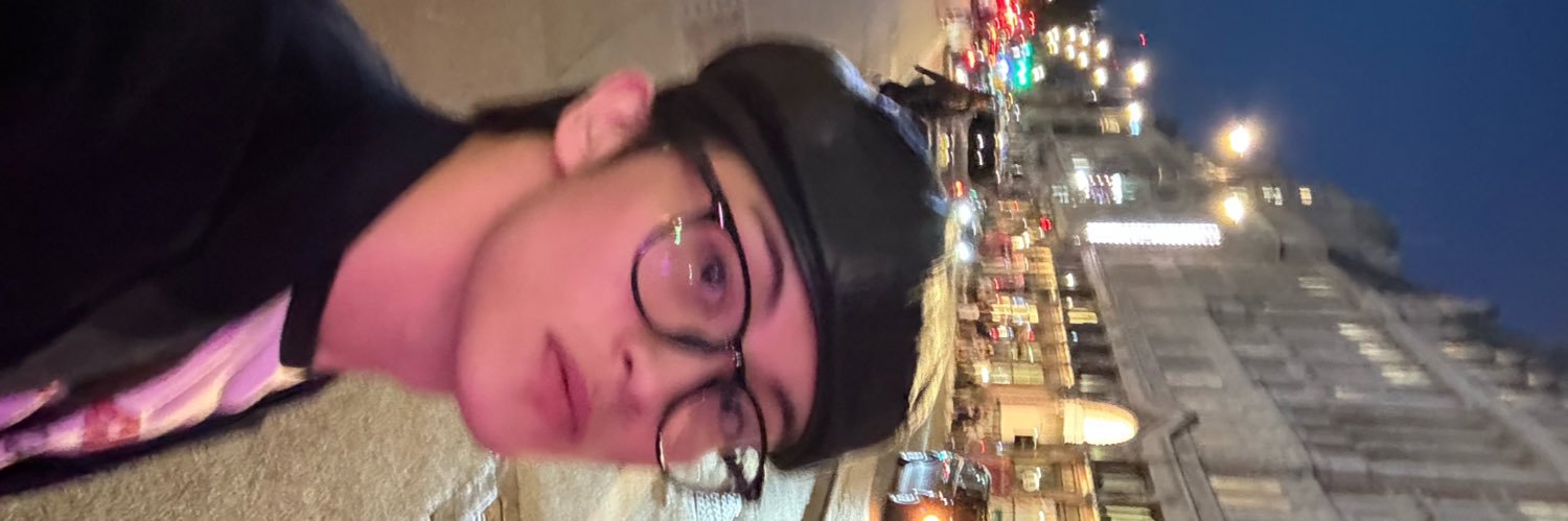 remiaecx's profile banner image