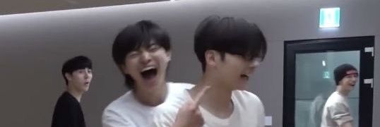 leokuunn's profile banner image