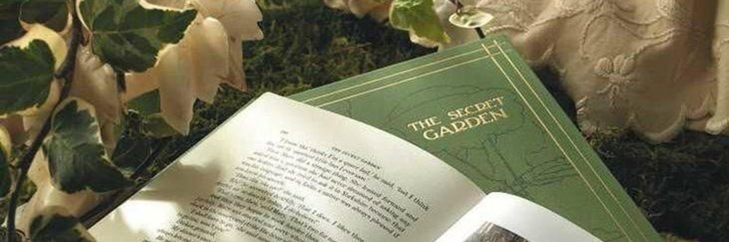 and 🪩 kiss all the time banner