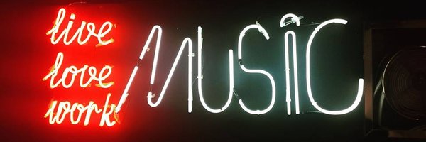 Lucia_Mdr Profile Banner