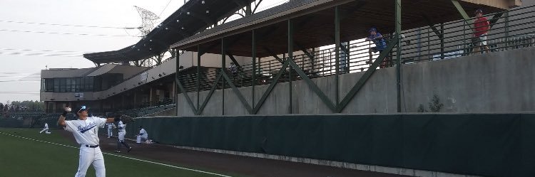 rios_baseball12's profile banner image