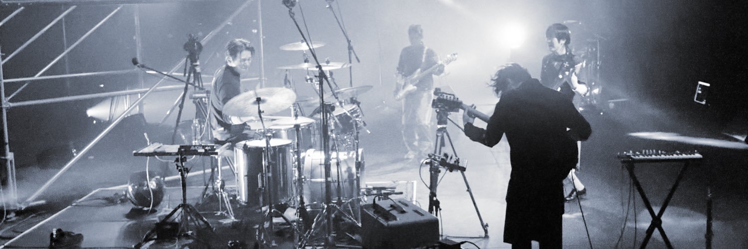 일's banner