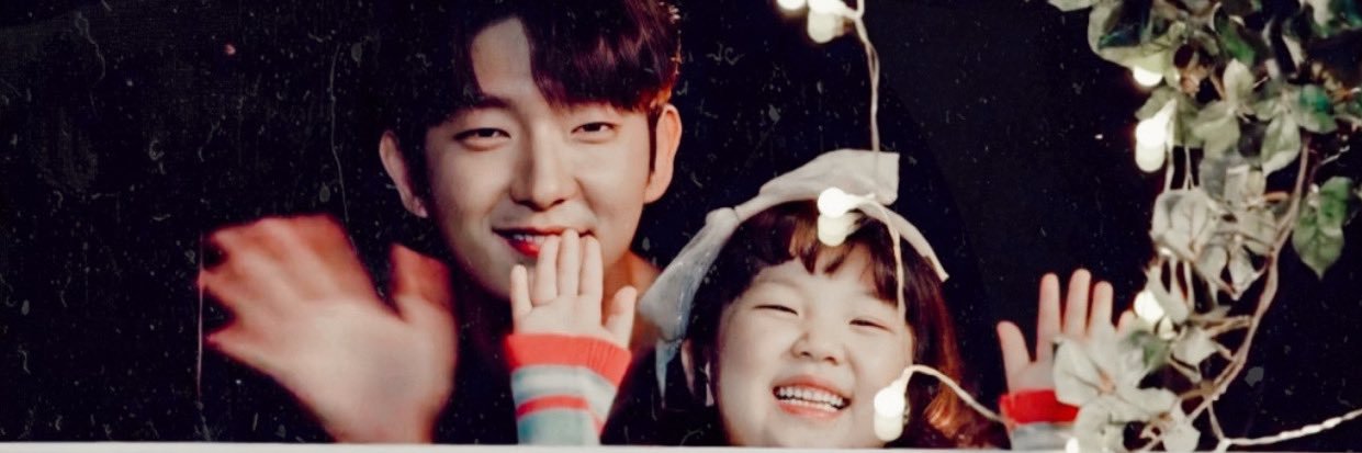 ladyrais's profile banner image