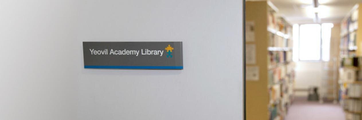 YDHLibrary's profile banner image
