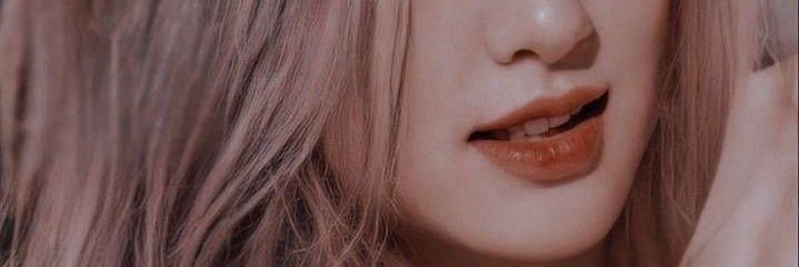 𝙌𝙪𝙚𝙚𝙣 𝙀𝙢𝙚𝙧𝙡𝙖𝙙 banner