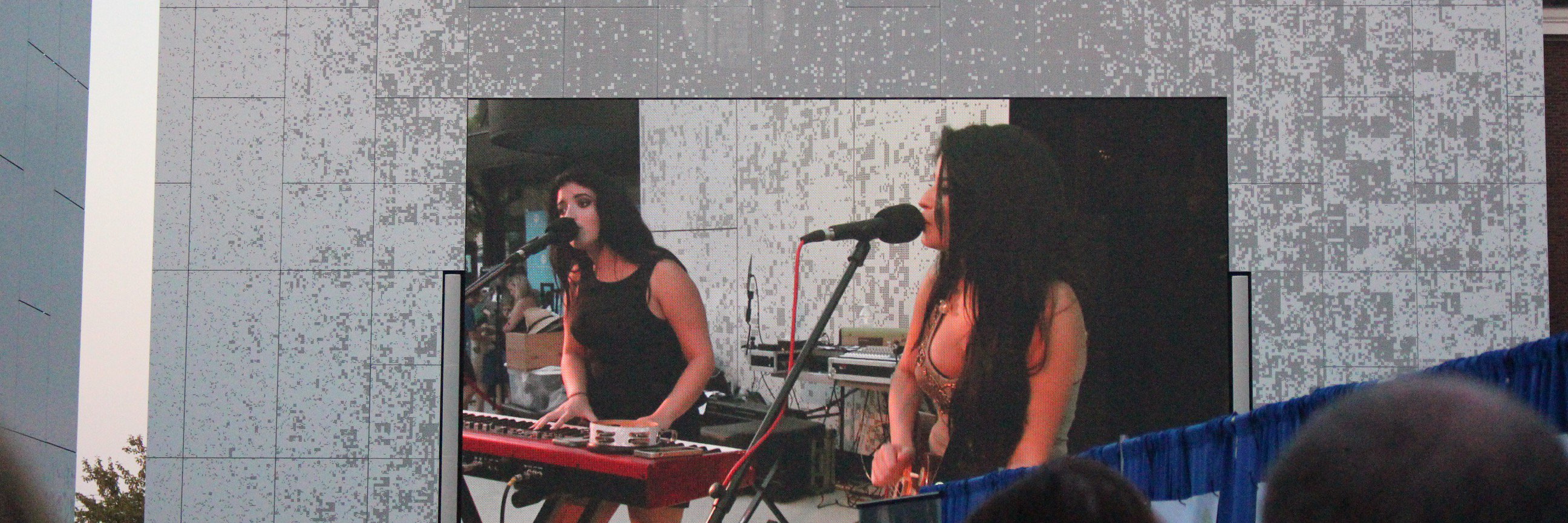 BELLAandLILY's profile banner image
