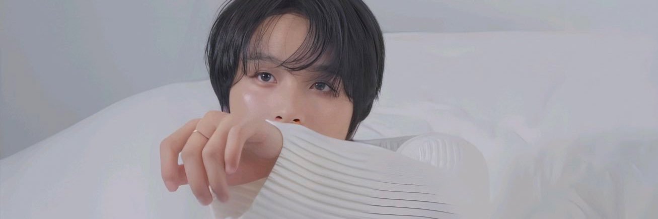 _𝙤𝙣𝙡𝙮𝙘𝙝𝙖𝙣𝙙𝙖𝙮🍒 banner