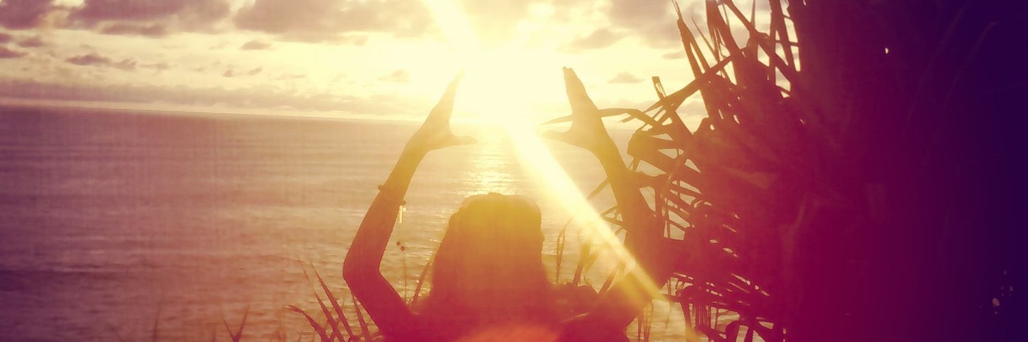 Cha_Ryna's profile banner image
