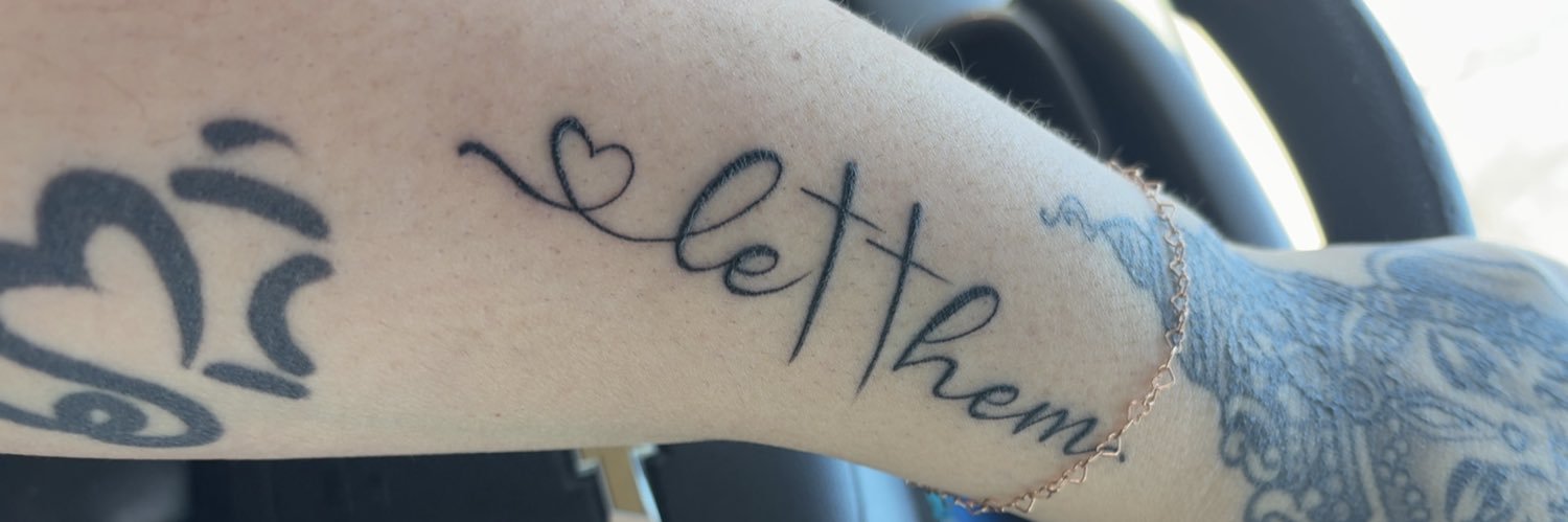 ___aimeexo's profile banner image