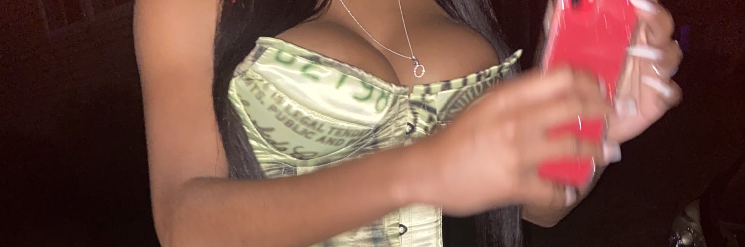 queenlay23's profile banner image