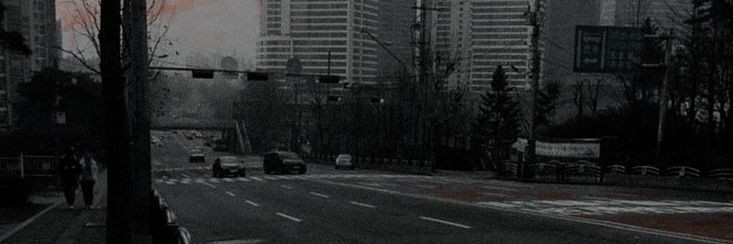 K banner