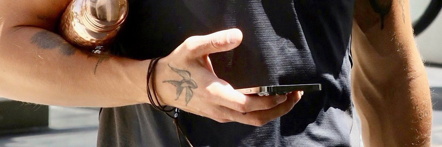 mutualhoran's profile banner image