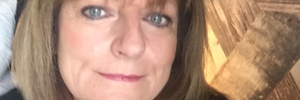 JulieSummerell's profile banner image