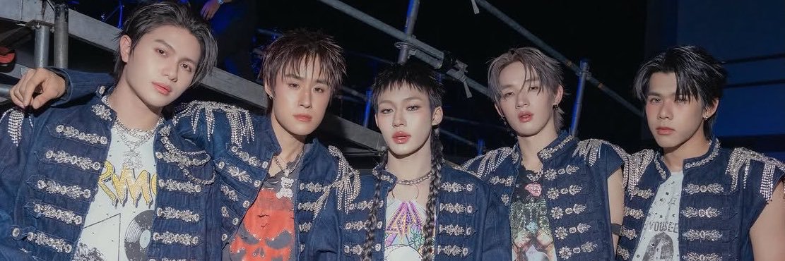 miewmiews's profile banner image