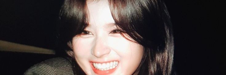 Mrs.Vio⛓️ banner