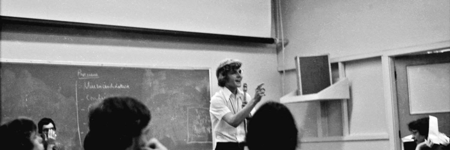 Denis Hurtubise banner