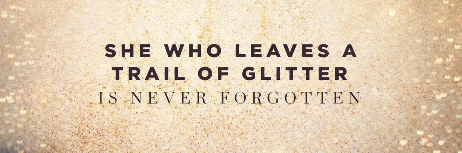 𝔇𝔢𝔟𝔬𝔯𝔞𝔥-𝔄𝔫𝔫𝔢 🌸 banner