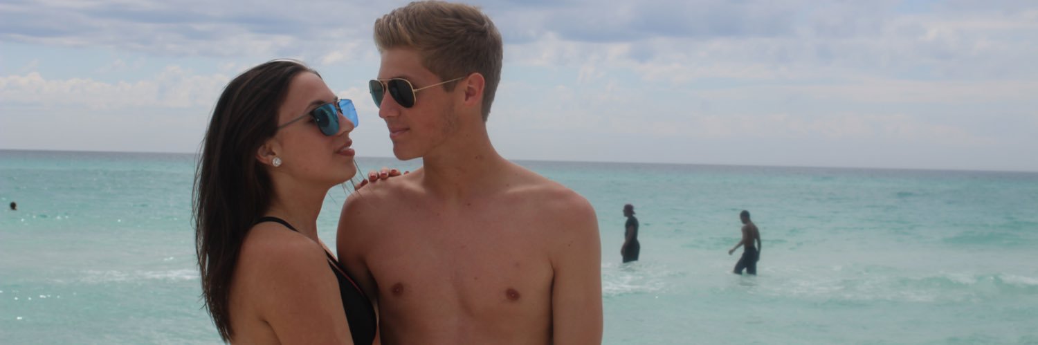 Sydney_Harris10's profile banner image