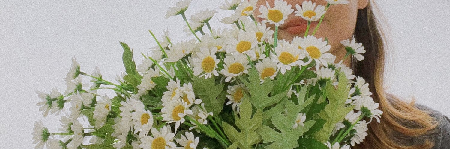finallyBea's profile banner image