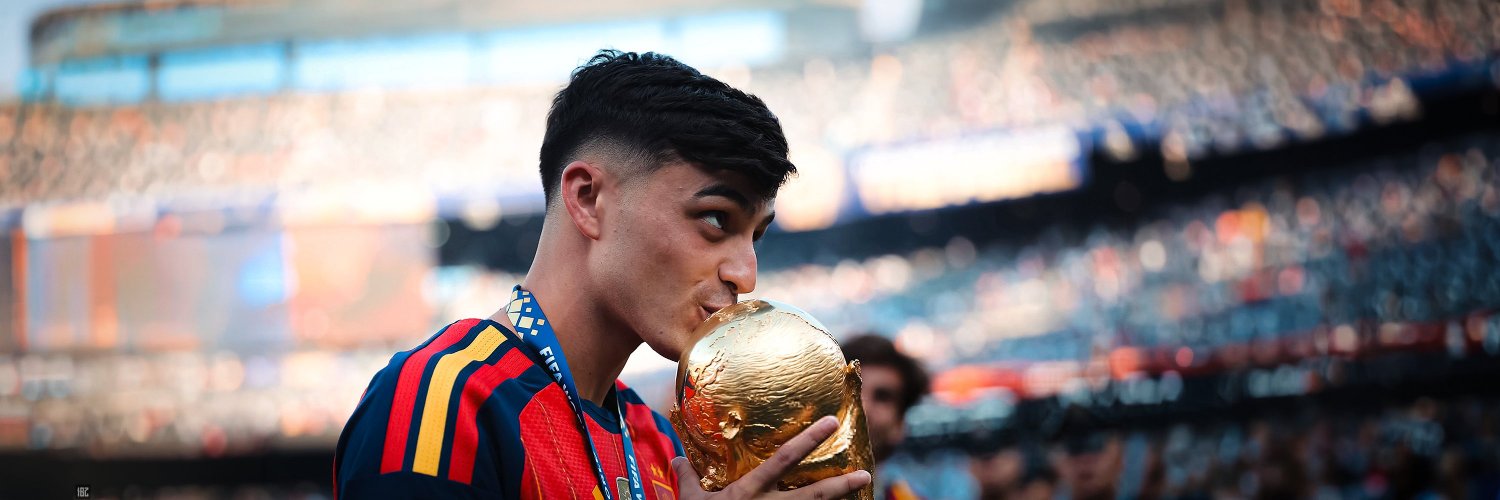 hzroto_fcb's profile banner image