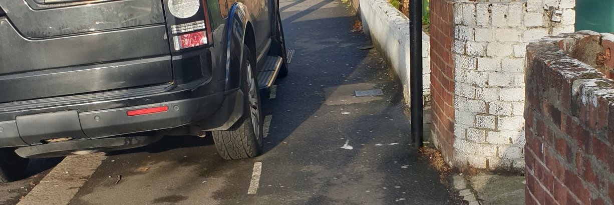 Newham Pavements 🚶🏽‍♀️🧑‍🦽🧑‍🦯🧑‍🦼 banner