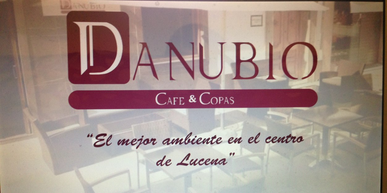 Danubio Café & Copas banner