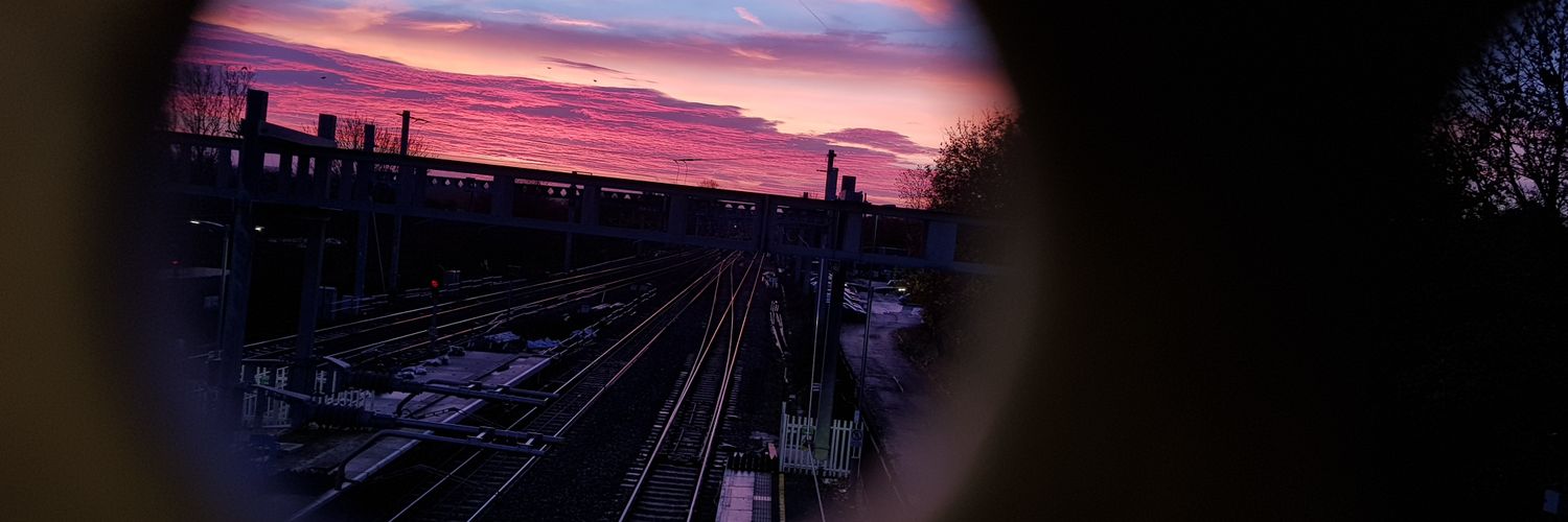 apertureuk_'s profile banner image