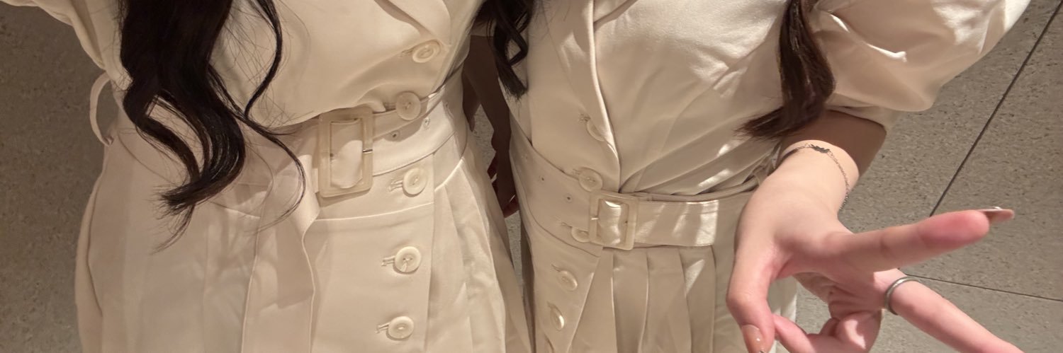 𝖧. banner