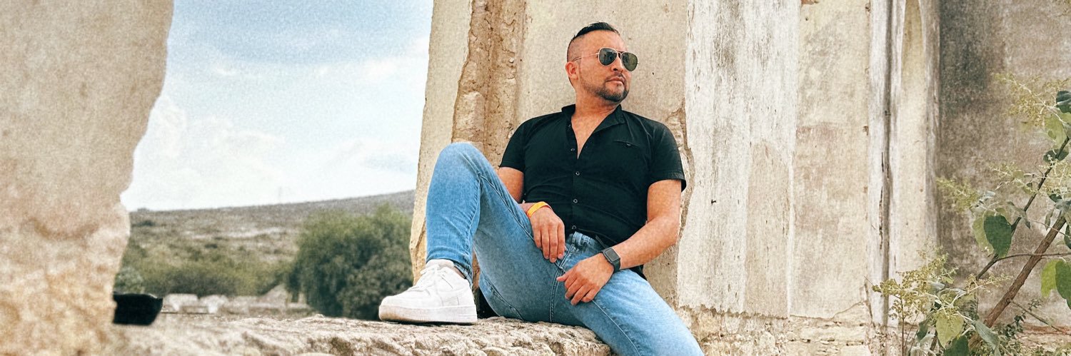 RobertoMR_'s profile banner image
