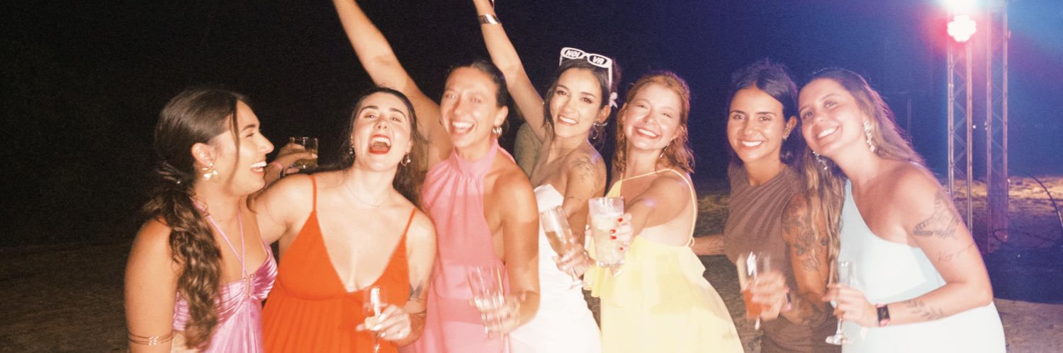juuliandradee_'s profile banner image