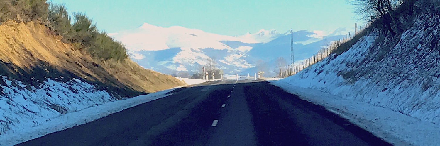 Anaisrobert's profile banner image